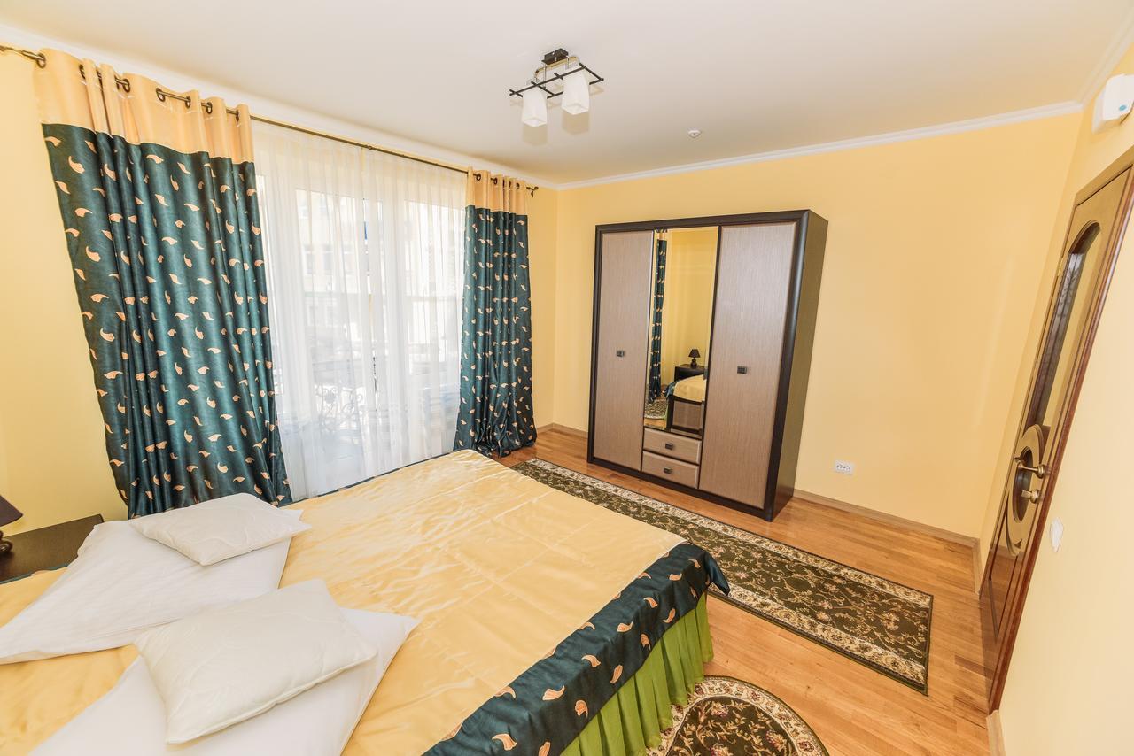 Apartments Sonce Truskavets Exterior foto