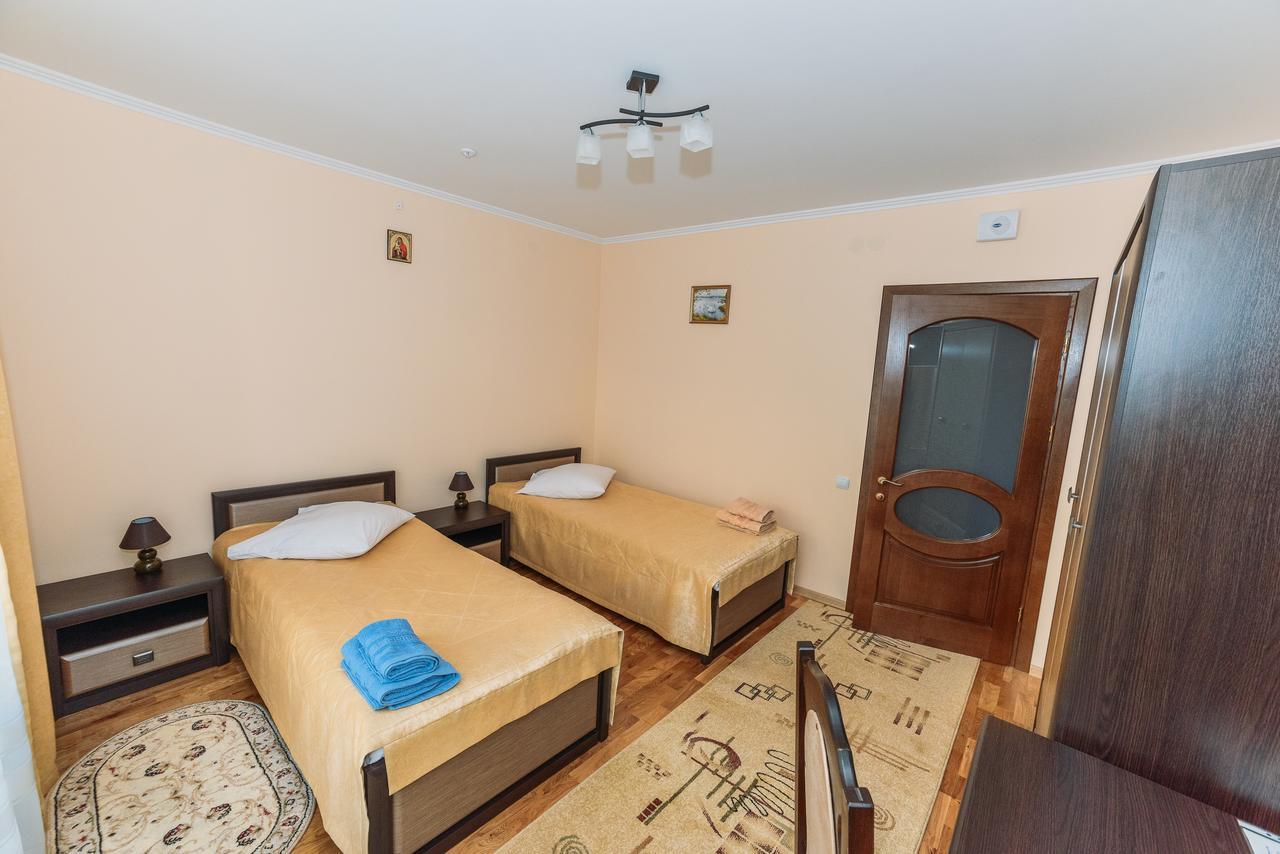 Apartments Sonce Truskavets Exterior foto