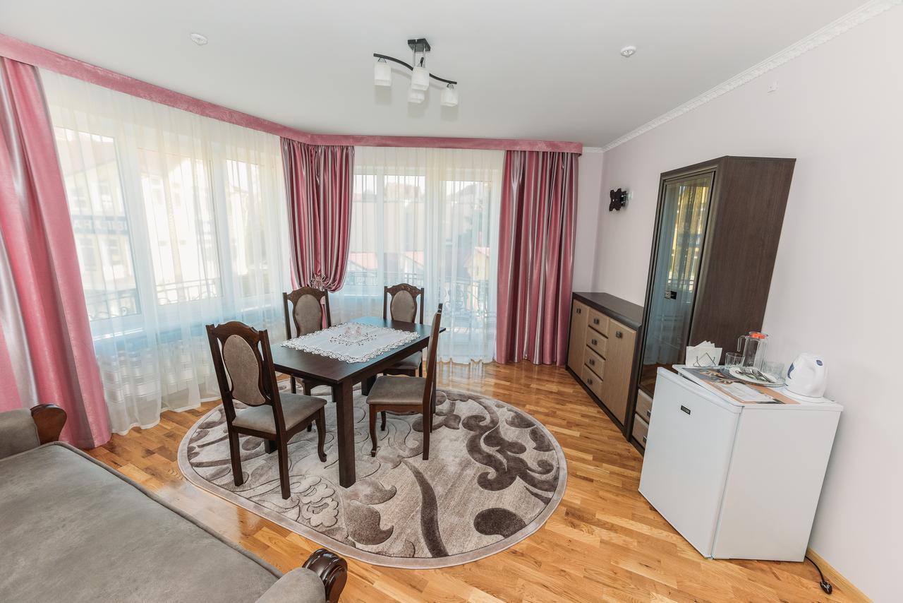 Apartments Sonce Truskavets Exterior foto